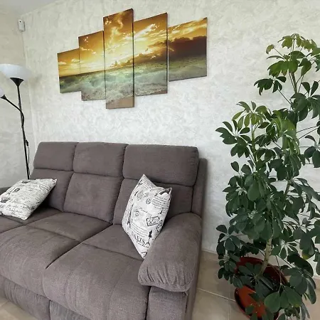 Chalet Grupo Gontad Casa Beo Malpica De Bergantinos