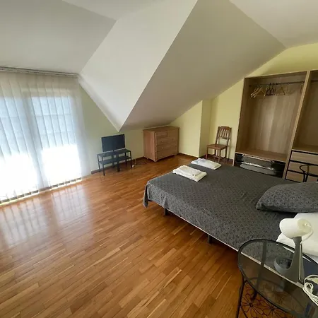 Grupo Gontad Casa Beo Malpica De Bergantinos Chalet